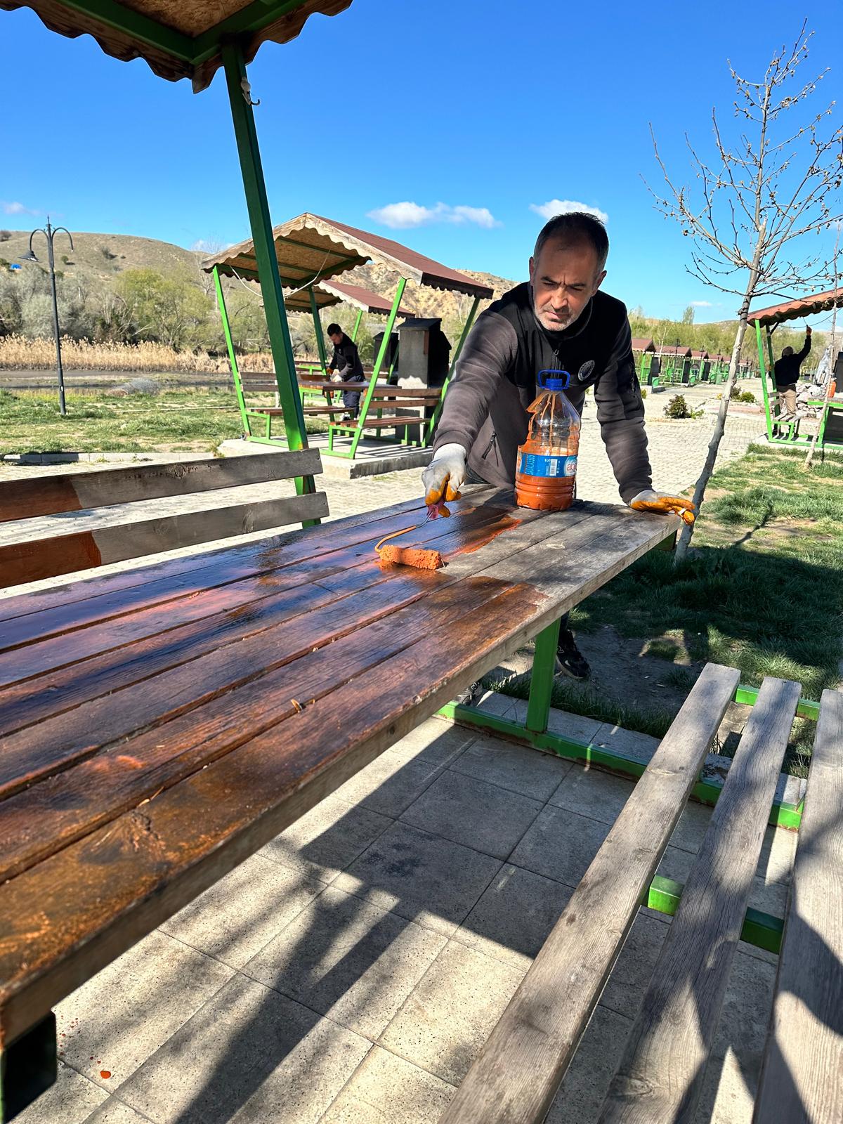 yes-l-alanlarimizda-onarim-calismalarimiz-devam-ed-yor